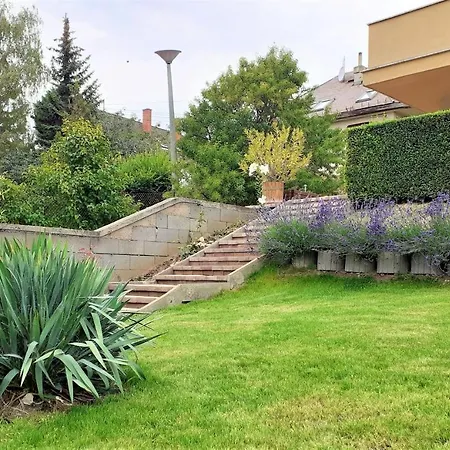 ゲストハウス Aqua *